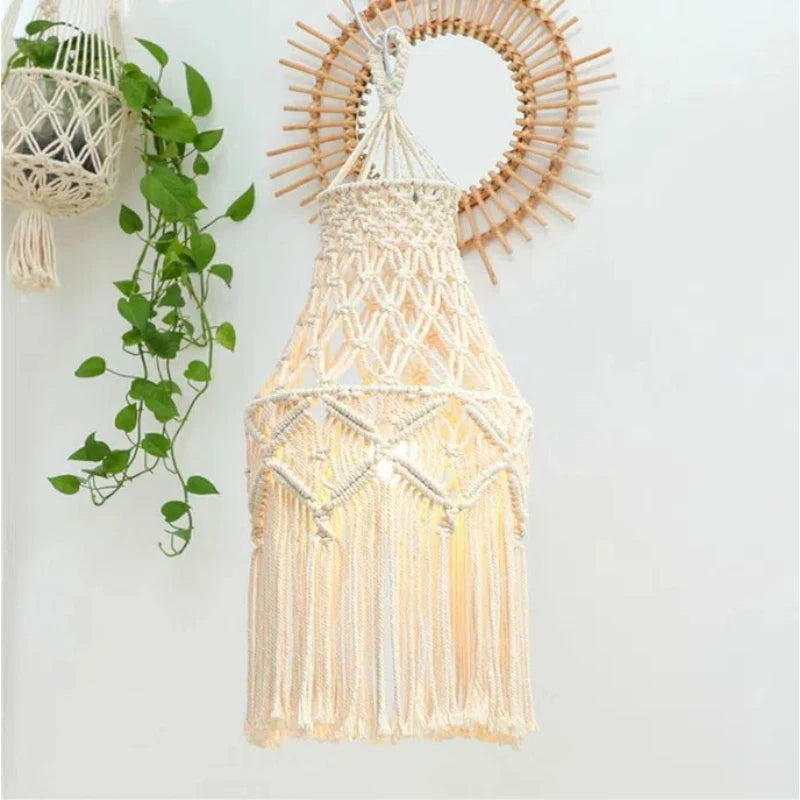 Hanging Lamp Cover Hand Woven Tapestry Lampshade Boho Macrame Style Ceiling Pendant Light Household Bedroom Chandeliers Decor