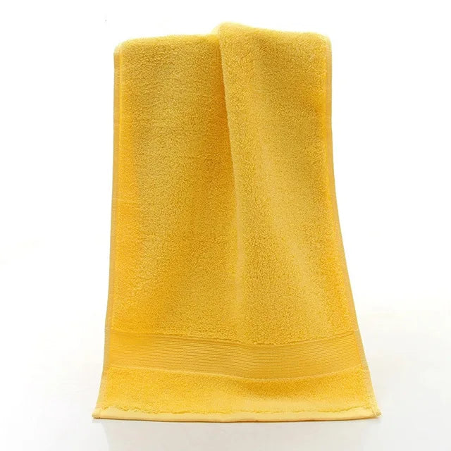 Premium Bath Towel 100% Cotton, Soft Feel,Quick Dry,Highly Absorbent, Durable Towel, Perfect for Daily Use, 600GSM