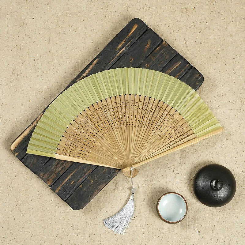 Retro Japanese Style Folding Fan Classical Wooden Shank Hand Held Fan with Tessel Female Party Dance Fan Gift Home Decor